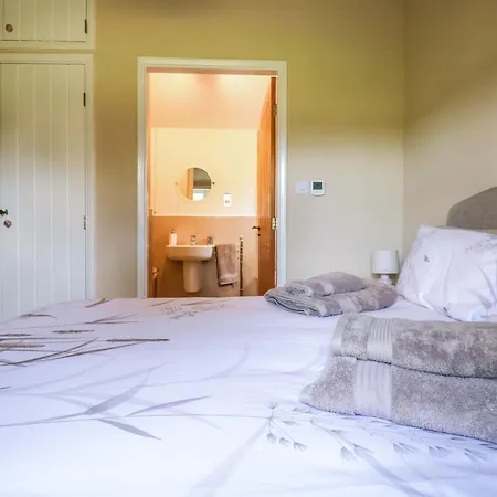 Semesterbostad Apple Tree *